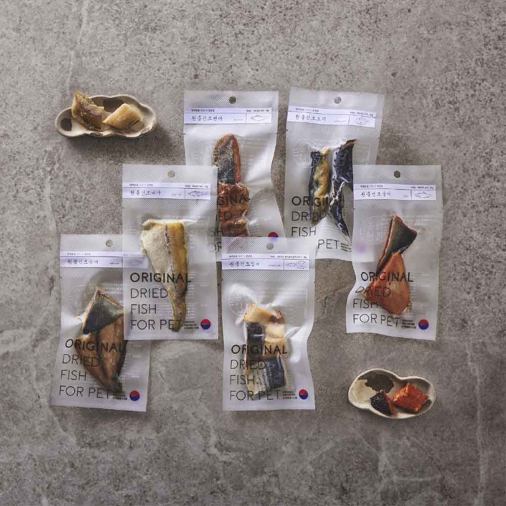 Eastsea Brother Yellowtail Grain-Free Half-Dried Treats For Cats & Dogs 25g (Exp 2Oct25)